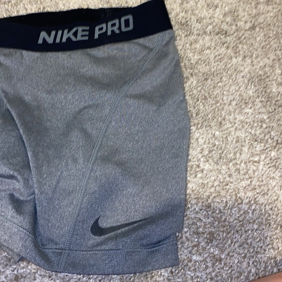 Grey Nike Pro Shorts - Picture 3 of 3